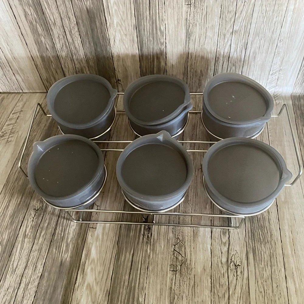 Pampered Chef Gray Silicone Food Storage Containers Set